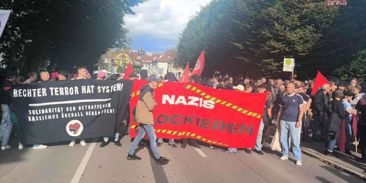 almanyada irkcilik karsiti eylem naziler disari x54yxCNy