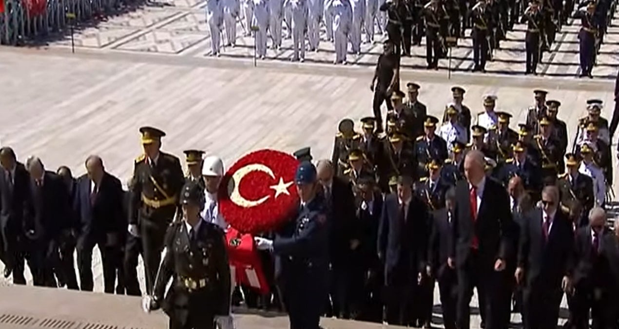 anitkabirde bu yil da erdogan sloganlari yukseldi smpeDAGI