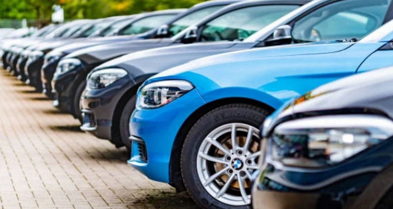 tarih verip tek bir soz soyledi arabalarini satip islerini biraktilar n5OMKavT