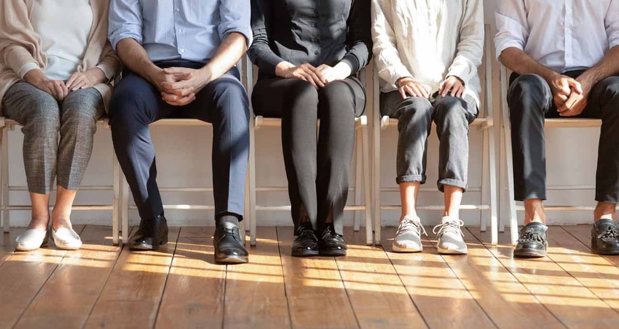 bu ulkedeki issizlere 300000 dolar ikramiye verilecek OKCZ16Z8.jpg