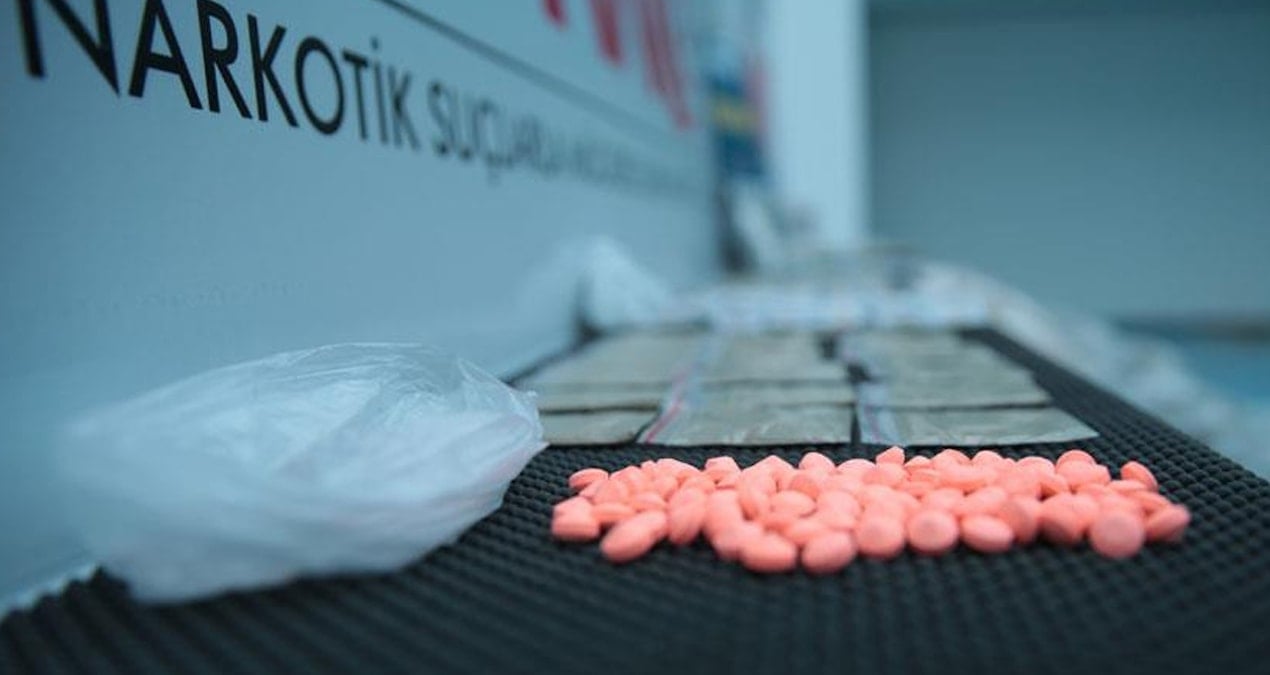 istanbulda milyonlarca uyusturucu hap ele gecirildi HE9x97PX