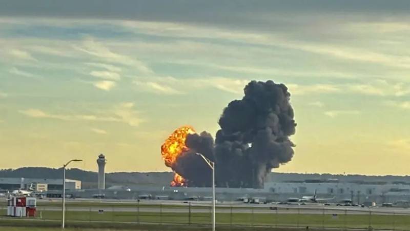 abdde 12 kisinin oldugu ucak faciasinda kara kutu bulundu 16 kisi h l kayip 1GSZtvw8.jpg