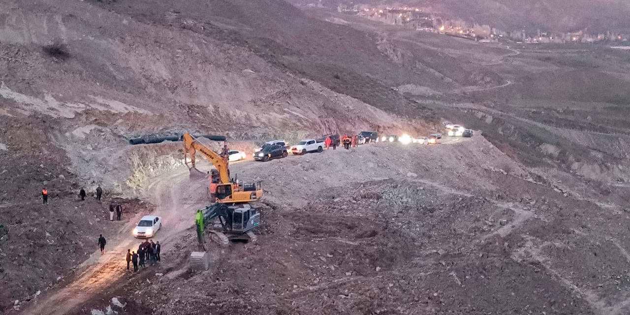 Hakkari-Van Kara Yolunda Kontrollü Geçişler Başladı