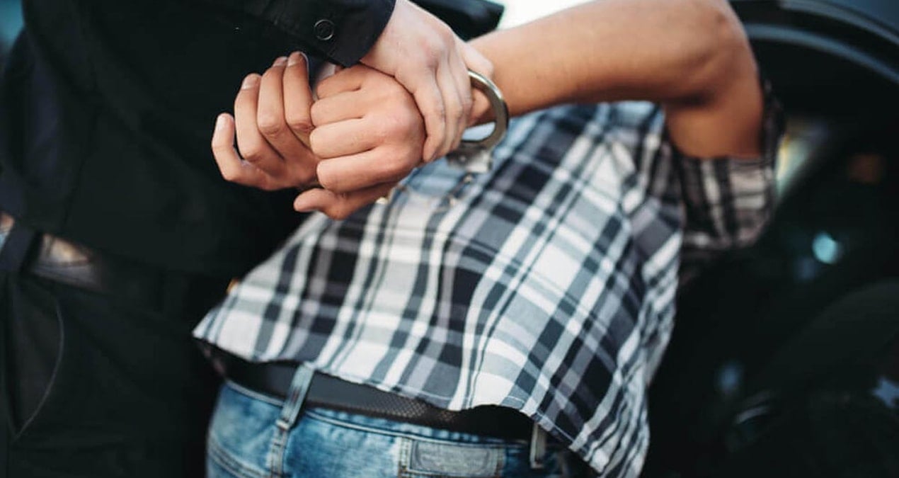 Afyonkarahisar’da Hırsızlık Yapan İki Kişi Tutuklandı
