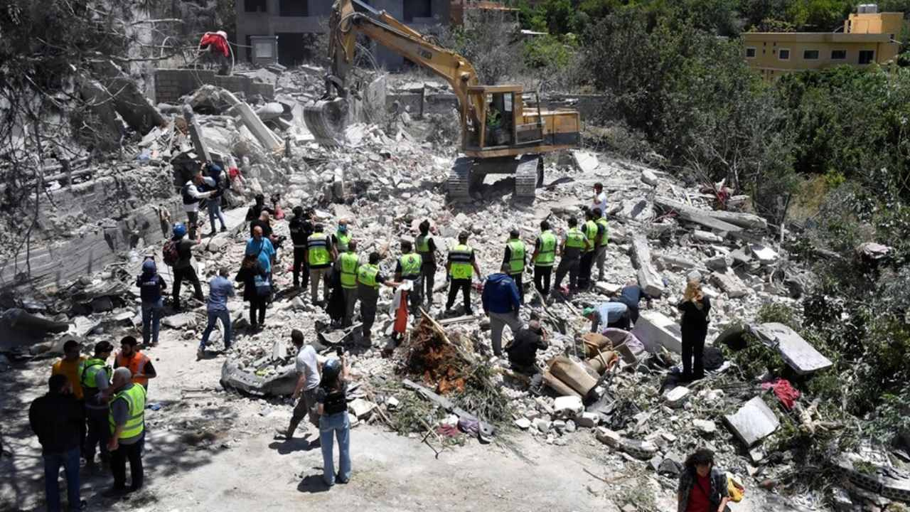 Ateşkes Yalnızca Kağıt Üzerinde Kaldı! İsrail’in Lübnan’daki Saldırılarında Ölü Sayısı 3.073’e Yükseldi